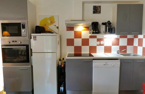 Aubignan House | Maison conviviale à Aubignan avec piscine partagée