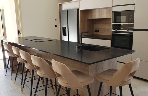 Crespian Villa | Maison D'architecte Alliant Charme, Design et Caractère Dans le Piémont Cévenol