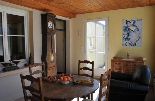 Le Petit Bouillon Thebault House | Maison de famille rustique Durée de location 7 jours minimum