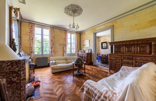 Saint-Germain-Du-Puch House | Maison d'Hôtes du Château Le Noble