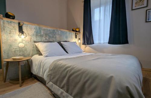 Espaly-Saint-Marcel Bed & Breakfast | Maison d'hôtes avec piscine et spa près du Puy-en-Velay - FR-1-582-542