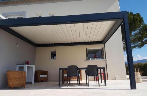 Vinsobres Apartment | Maison D'hôtes en Drôme Provençale