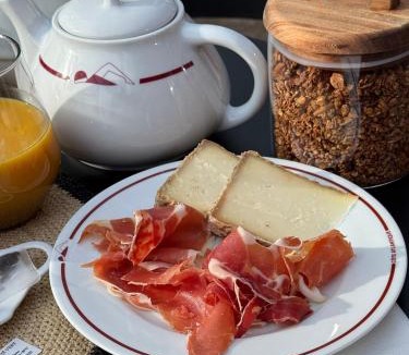 Ascain Bed & Breakfast | Maison d'Hôtes HAITZ TEYA - La Chênaie