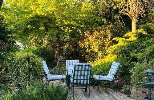 Maringes Bed & Breakfast | Maison d'Hôtes L'Escale Du Loup Blanc