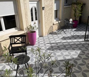 Villette-dʼAnthon House | Maison d'hôtes La Bella Casa