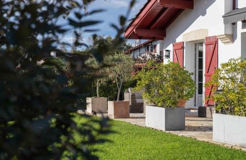 Ascain Bed & Breakfast | Maison d'hôtes Urbegia