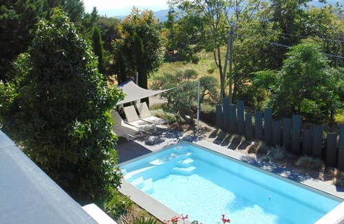Gluiras House | Maison d'Hotes Les Palmiers