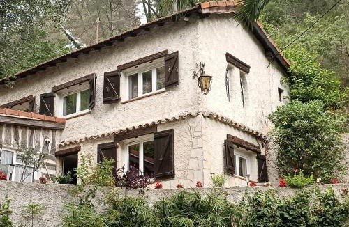 Tourrette-Levens House | Maison dans l'arrière pays niçois entre mer et montagne