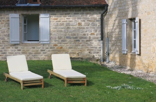 Verges Cottage | Maison Dans le Parc D'un D'un Château : Lacs, Balades, Tourisme