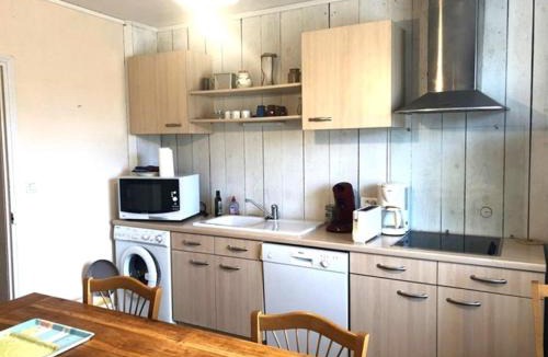 Le Rouget House | Maison dans village avec Piscine