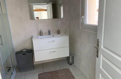 Charly-Sur-Marne House | Maison de 1 a 8 personnes entièrement rénovée