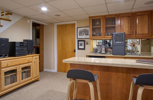 State College House | MAISON de BLUE et BLANC, Exquisite home close to town, campus, & Beaver Stadium