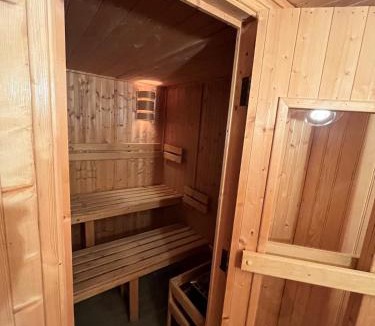 Cempuis Villa | Maison De Campagne - 6 Chambres 12 personnes - Jacuzzi, Cinéma 7 Places, Sauna by So Homy