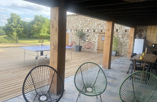 Monflanquin House | Maison de Campagne Avec Piscine Privée, Cadre Magnifique en Pleine Nature