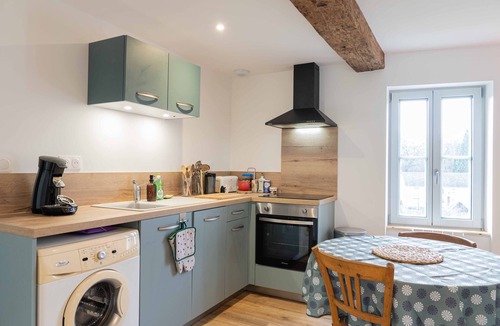 Bourbon-Lancy House | Maison de Caractère Pour Cure Thermale et Tourisme. Bienvenue au Gîte Damona !