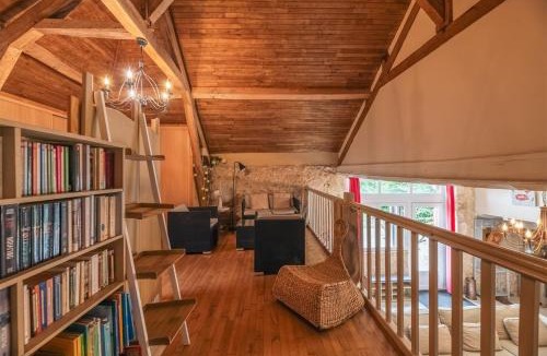 Limeyrat House | Maison De Charme Avec Sa Piscine