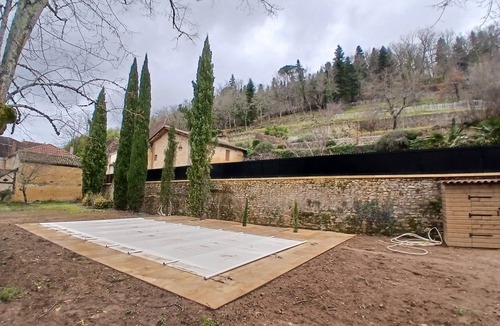 Cadouin House | Maison de Marius - Pets welcome -Fenced grounds1600 m2- Heated pool