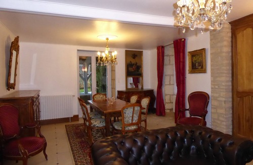 Cadouin House | Maison de Marius - Pets welcome -Fenced grounds1600 m2- Heated pool