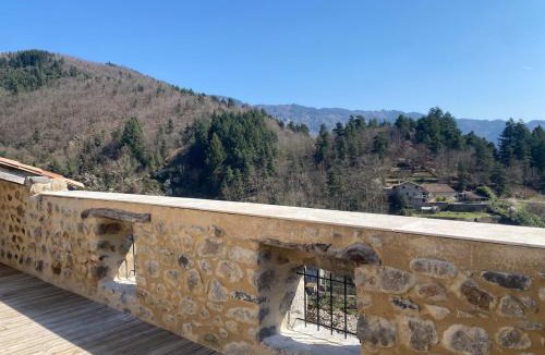 Saint-Martin-de-Valamas House | Maison de charme 9 pers Piscine intérieure et vue