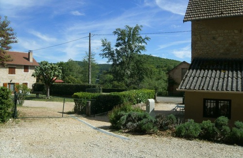 Saint-Martin-Labouval House | Maison de Campagne à 50 m de la Rivière Lot