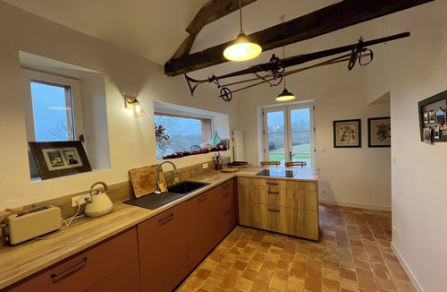 Saint-Pierre-des-Nids House | Maison de Campagne en Pleine Nature, Idéale Pour les Familles