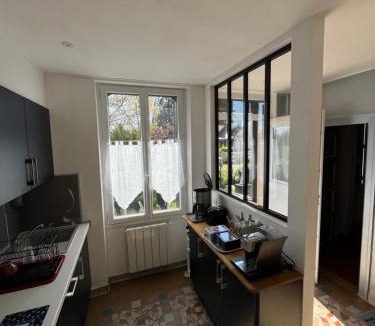Bouesse House | Maison de Georges et Paulette
