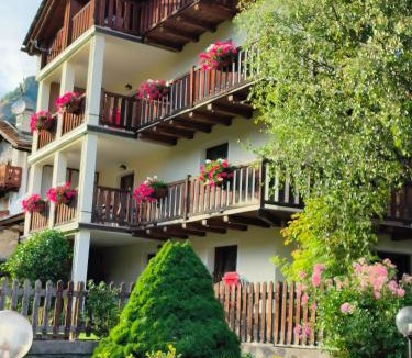 Epinel Apartment | Maison de Mando