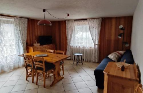 Epinel Apartment | Maison de Mando