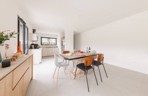 Ydes House | Maison de Maud - RDC