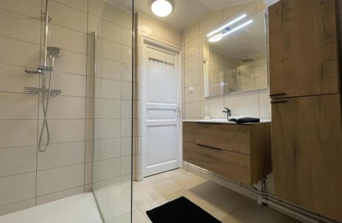 Rongeres House | Maison de plain-pied confortable avec jardin à Rongères - FR-1-489-381