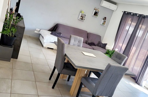 Pignans House | Maison de Plain Pied