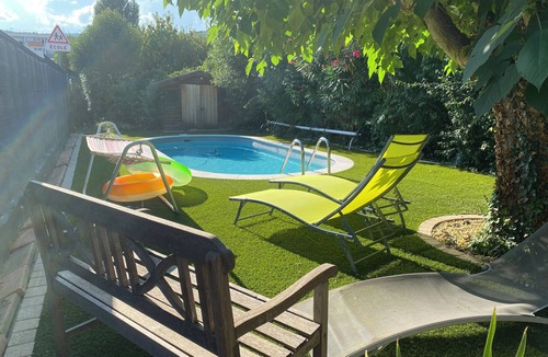 Saint-Peray House | Maison de rue Dans Village Viticole de L'ardèche, au Pied du Château de Crussol