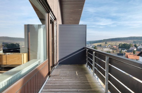 Schoenwald Apartment | Maisonette at 1000m with Sauna and Garage