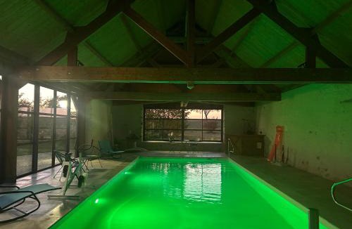 Saint-Victeur House | MAISON DE VACANCES AVEC PISCINE INTERIEURE - Le Grand Champagne