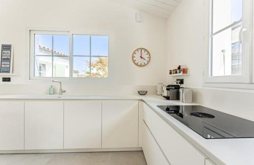 Loix House | Maison de vacances avec jardin verdoyant à Loix - FR-1-835-25