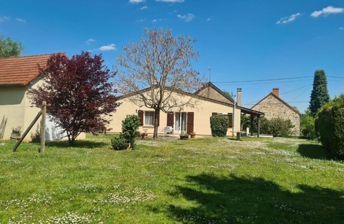 Baraize House | Maison de vacances en Berry avec jardin clos, proche plage et sentiers, animaux acceptés - FR-1-591-319