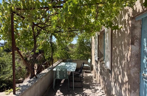 Millau House | Maison de vigne Aforeva