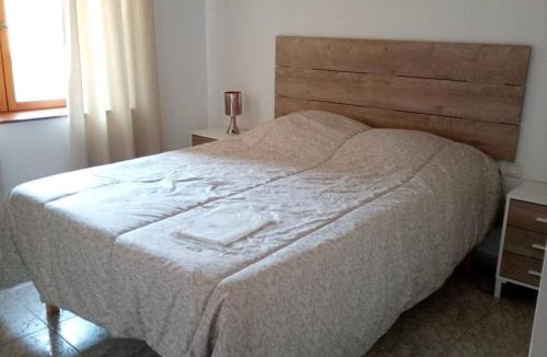 Le Chateau House | Maison de village climatisée, terrasse, 6-8 pers, Canet-en-Roussillon - FR-1-696-94
