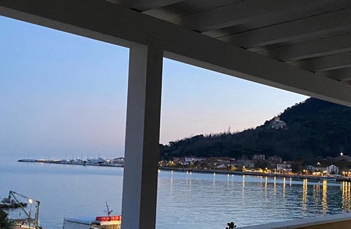 Fiumaretta Hotel | Maison Del Magra