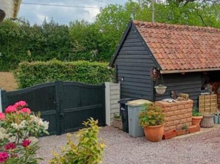 Bealencourt House | Maison des Roses