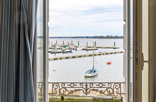 Locmariaquer House | Maison du Port by Interhome