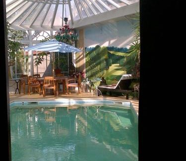 Bourges Bed & Breakfast | Maison du Théâtre Saint Bonnet