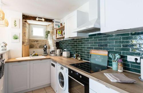 Montfaucon House | Maison en bastide, animaux admis - 5 pers. - FR-1-828-16