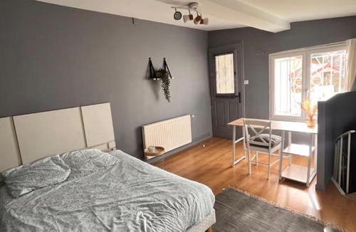 Isle House | Maison en colocation, 2 salles de bains & WC, Wifi, Parking, proche CHU & Limoges