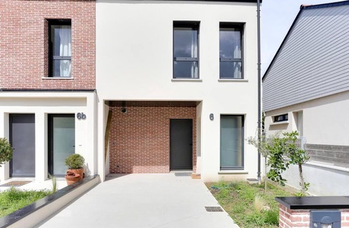 Saint-Jacques-de-la-Lande Apartment | Maison Joseph - Suite 1