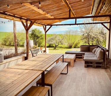 Lain House | Maison Héléna by hellofamily, piscine, padel, pétanque