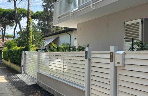 Cinquale Apartment | Maison Jula Confort, Relax e Libertà, Cinquale