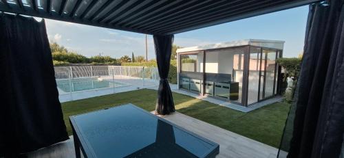 Servian House | Maison La Marque