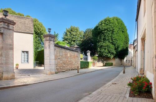 Gevrey-Chambertin Villa | Maison Laroze