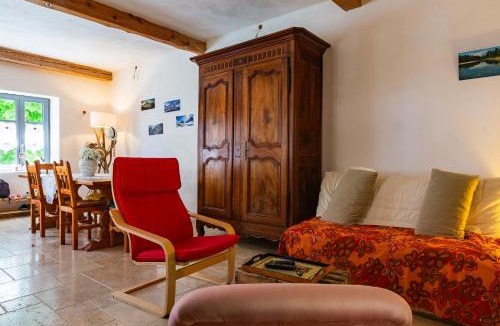 Chabrillan House | Maison Le Petit Mas